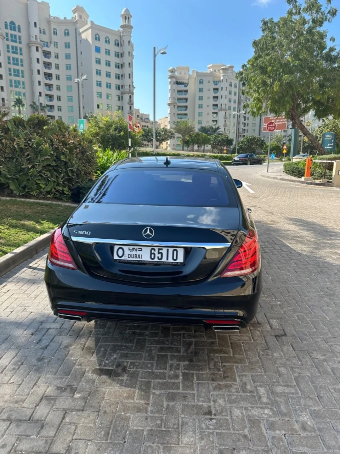 Mercedes-Benz S-Class in Dubai mileage 32000 only AED 188000