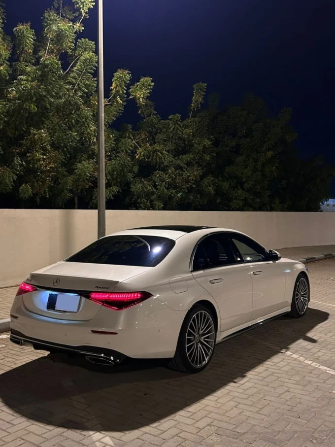 Mercedes-Benz S-Class in Dubai mileage 26000 only AED 419000