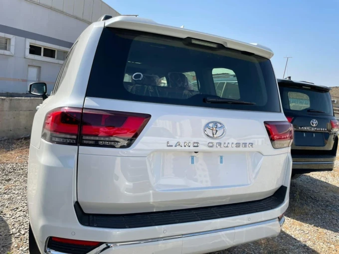 Toyota Land Cruiser in Dubai mileage 0 only AED 344000