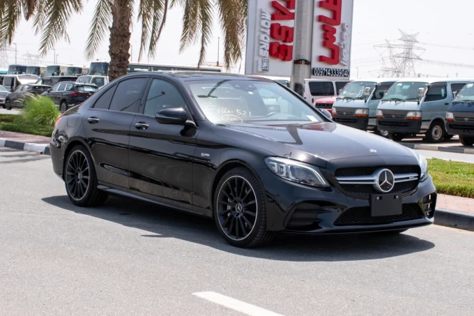 Mercedes-Benz C43 in Dubai mileage 50000 only AED 190000