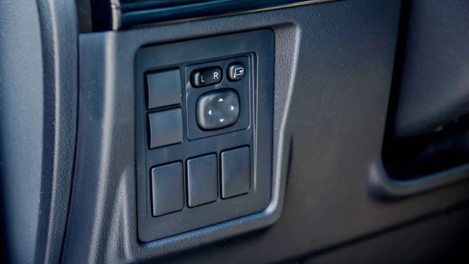 Toyota Prado in Dubai mileage 0 only AED 175000