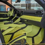 Lamborghini Urus in Dubai mileage 180 only AED 1890000