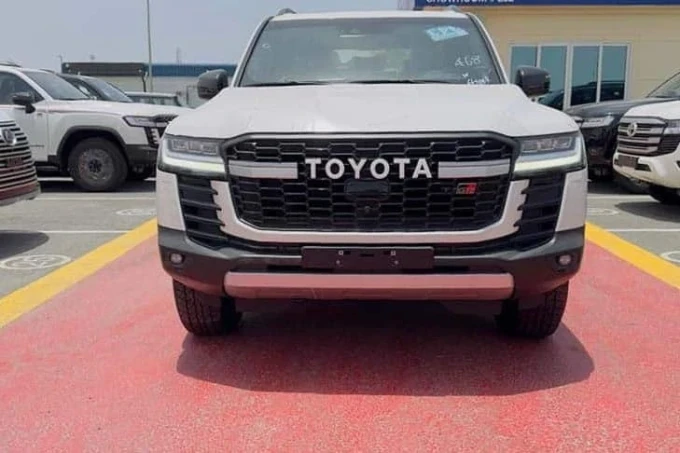 Toyota Land Cruiser in Dubai mileage 0 only AED 335000