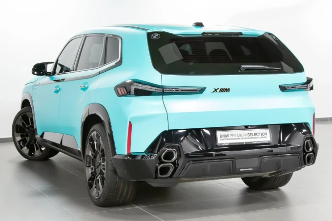 BMW XM in Dubai mileage 19359 only AED 540000