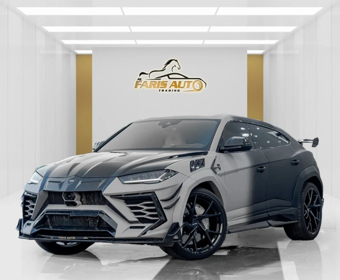 Lamborghini Urus in Dubai mileage 20000 only AED 1080000