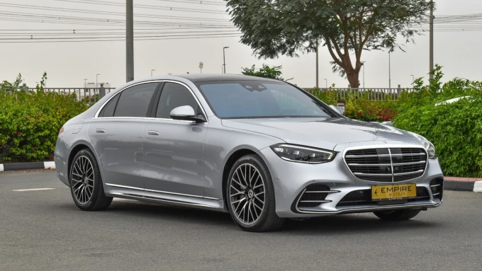 Mercedes-Benz S-Class in Dubai mileage 34000 only AED 448000