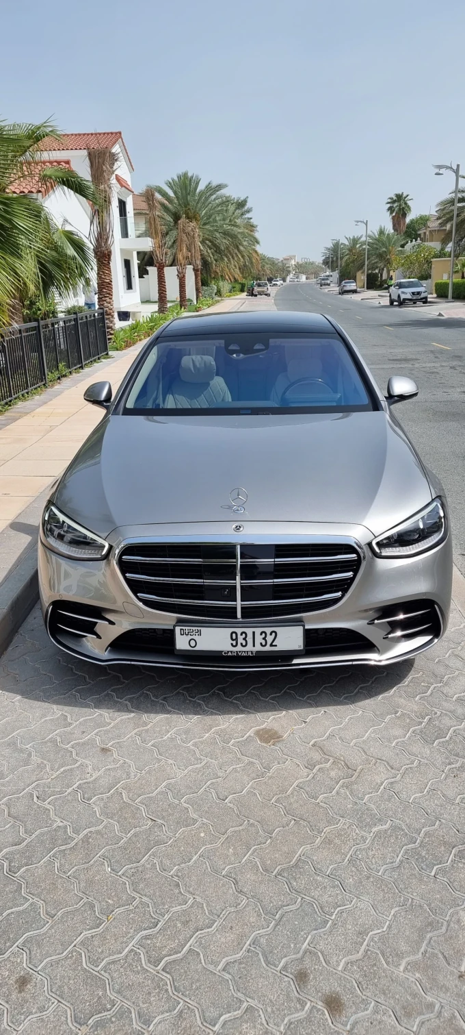 Mercedes-Benz S-Class in Dubai mileage 40000 only AED 450000