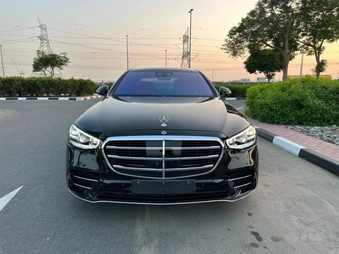 Mercedes-Benz S-Class in Dubai mileage 6000 only AED 510000