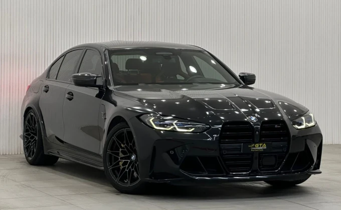 BMW M3 in Dubai mileage 41047 only AED 365000