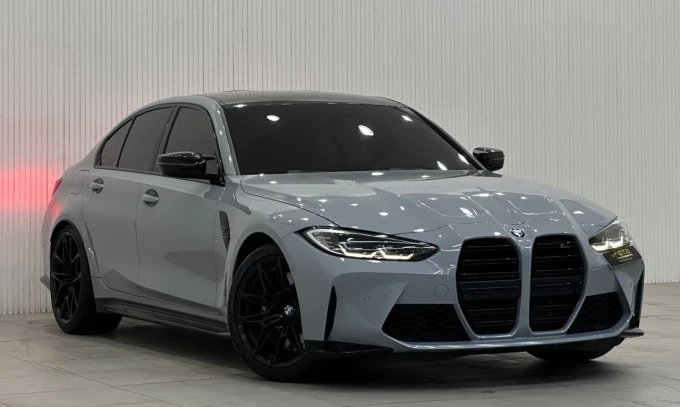 BMW M3 in Dubai mileage 29661 only AED 389000