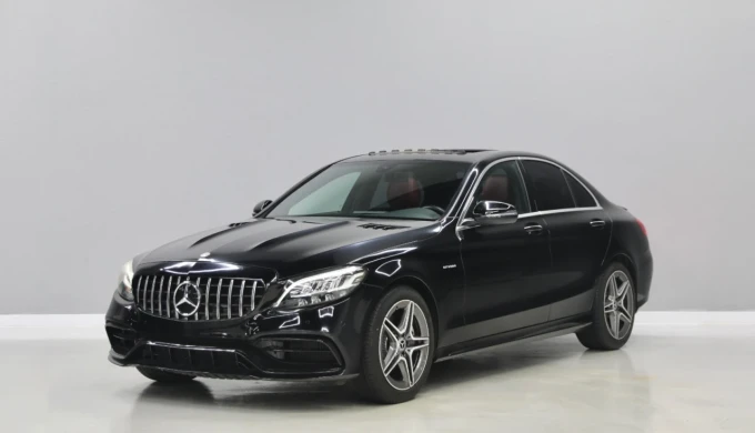 Mercedes-Benz C-Class in Dubai mileage 39753 only AED 104999