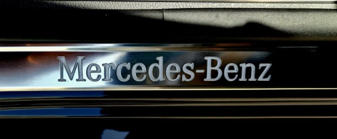 Mercedes-Benz S-Class in Dubai mileage 9850 only AED 520000